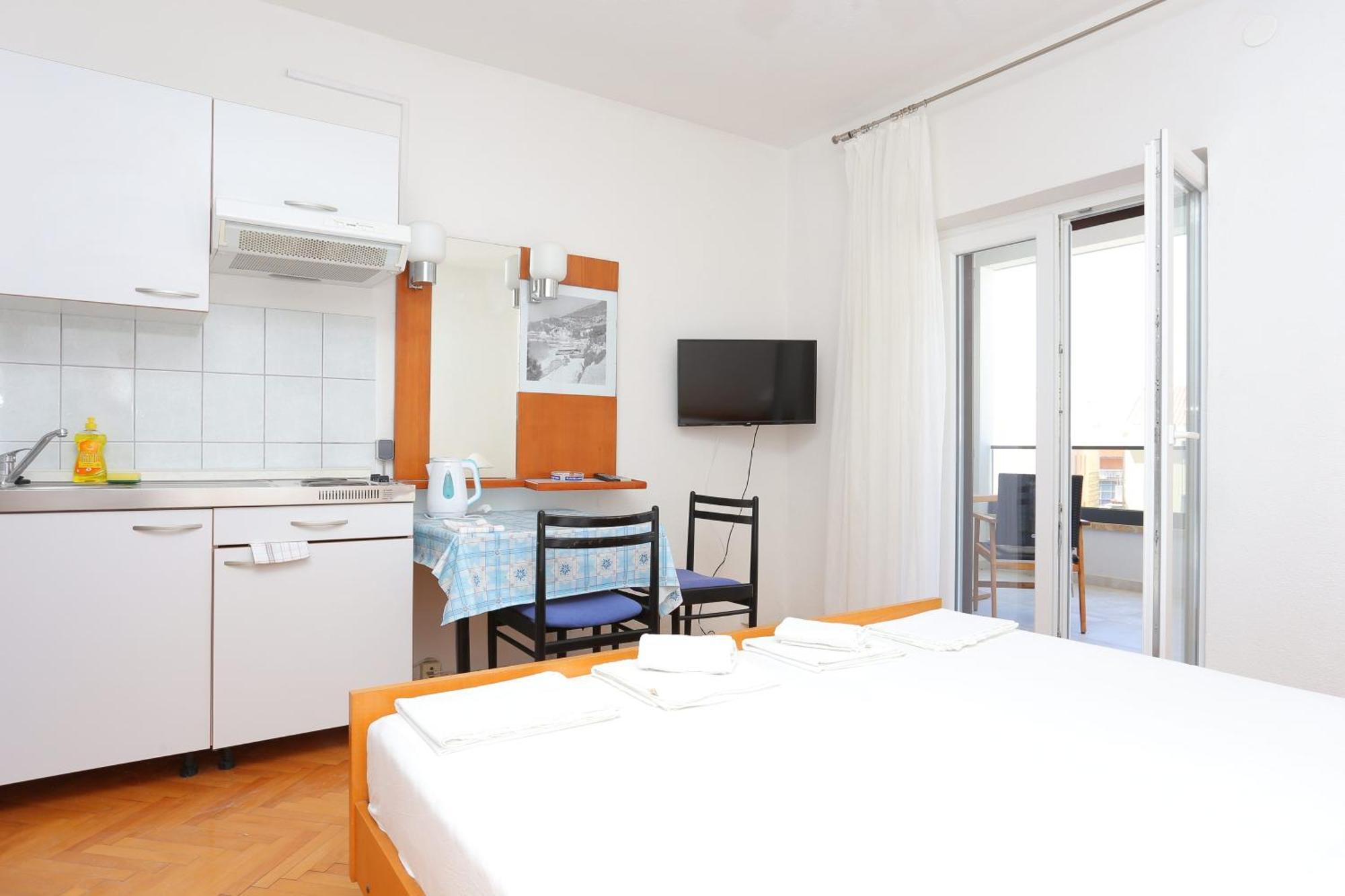 Apartments With A Parking Space Baska Voda, Makarska - 6773 Phòng bức ảnh
